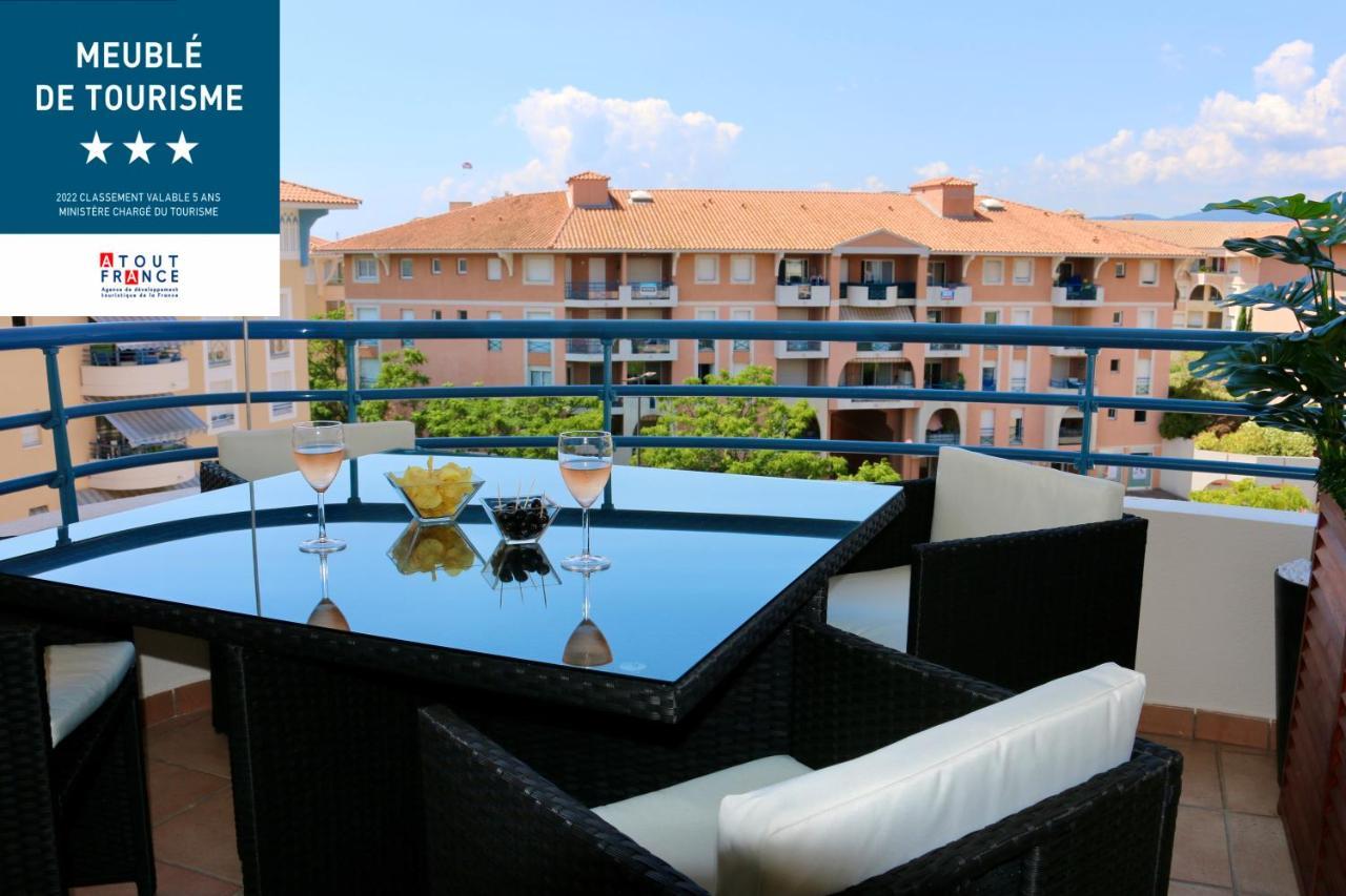Port-Frejus, Le Paladien, Appartement 2 Pieces Climatise, Terrasse & Parking Luaran gambar